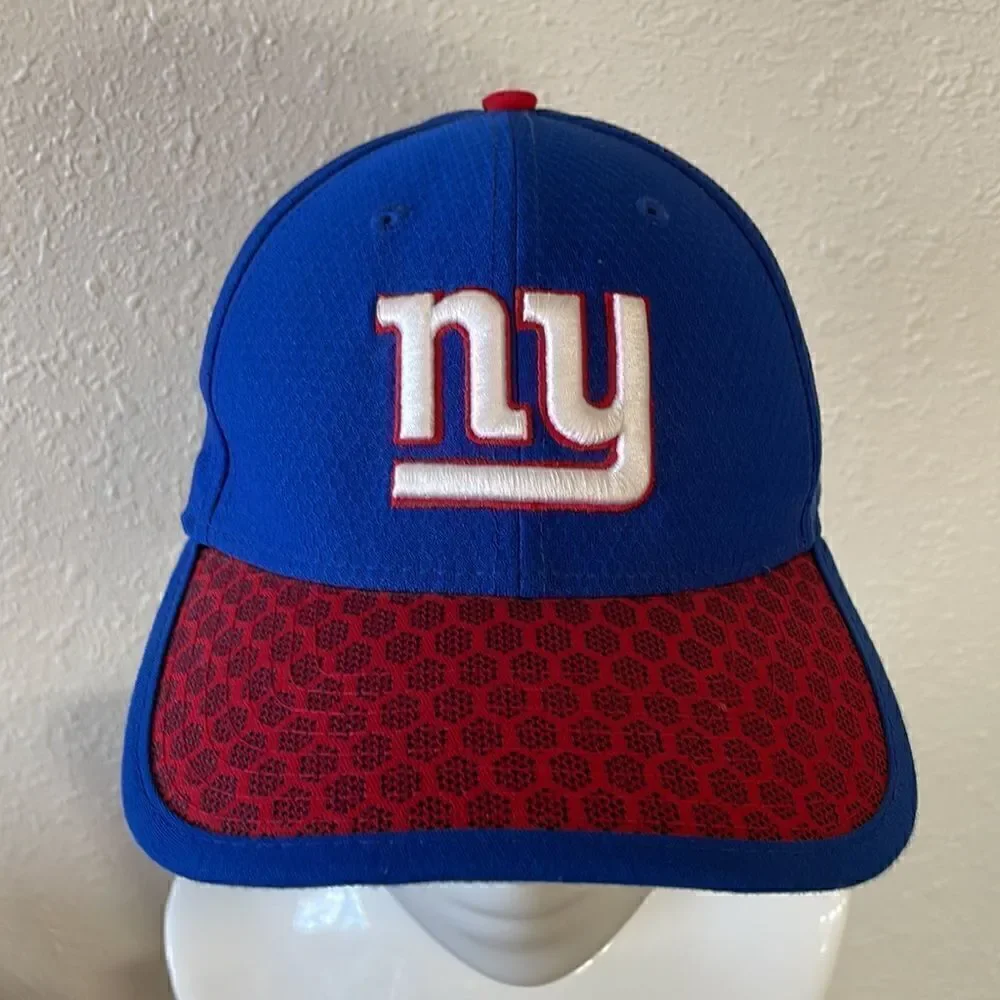 NFL NY Giants Fitted Cap Size S/M